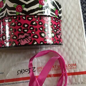 BETSEY JOHNSON 2 PACK of Crew Socks Lg size 9-11 NEW